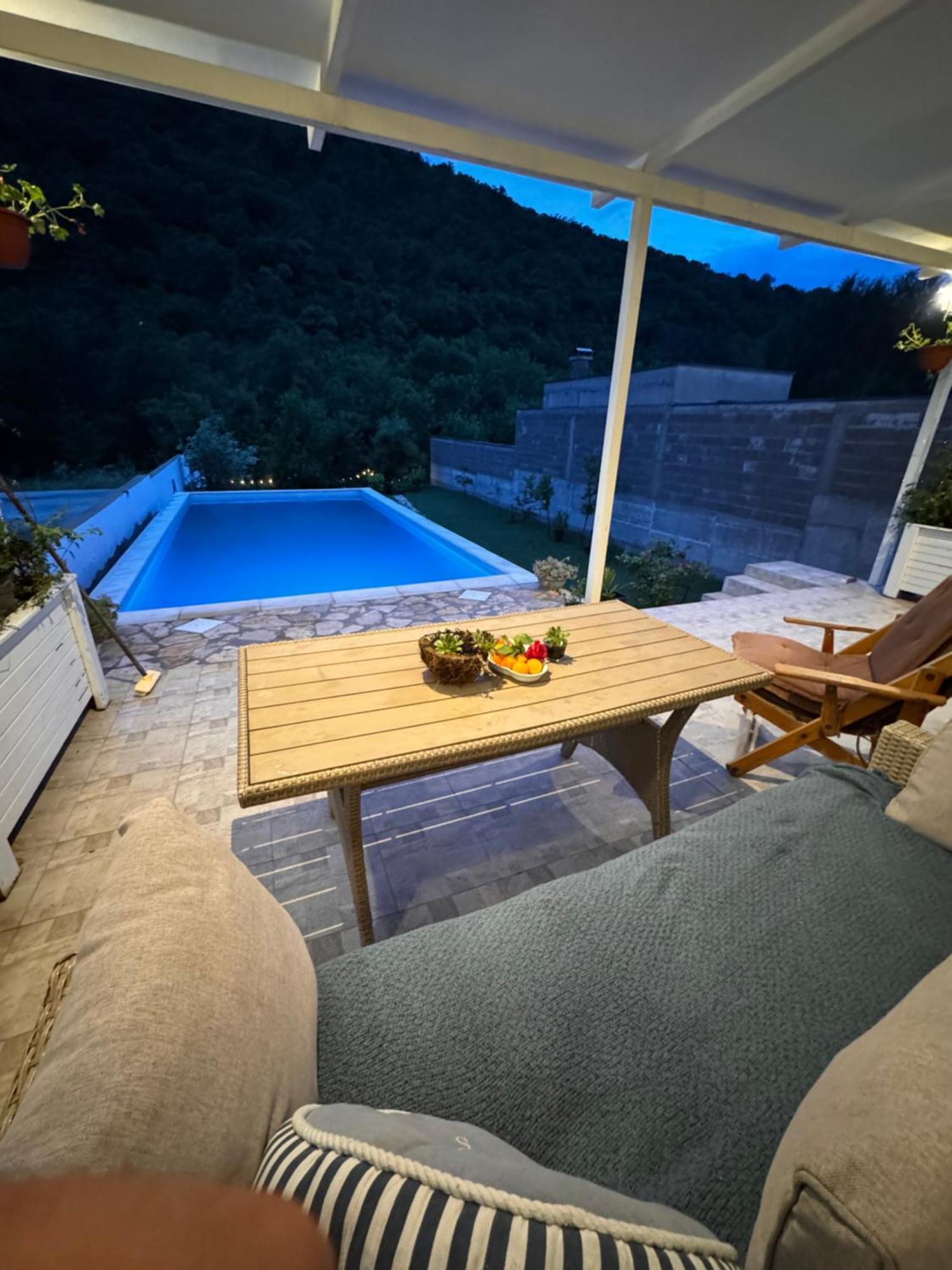 House On The River Blagaj Exterior foto